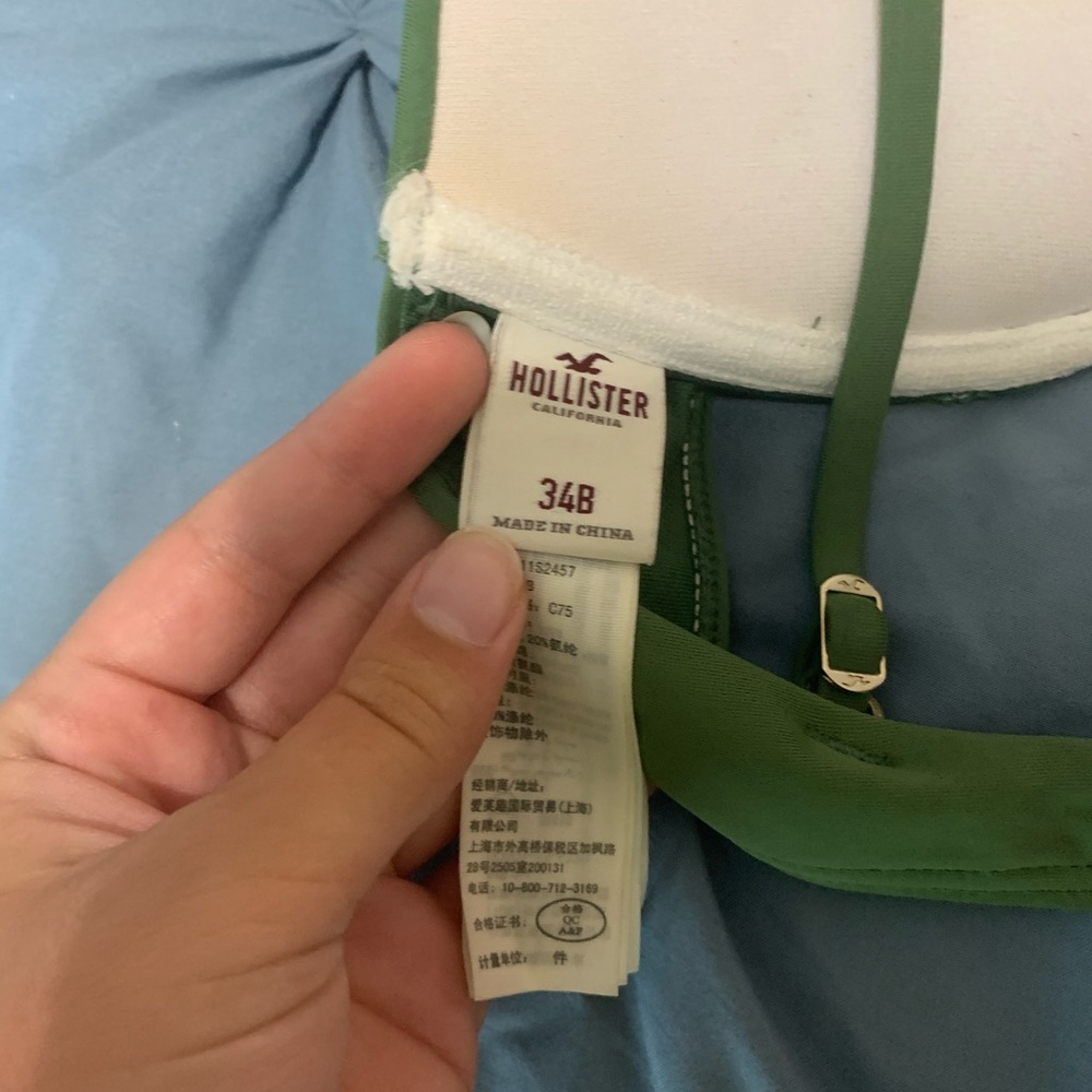 Swim top - Picture 3 of 4